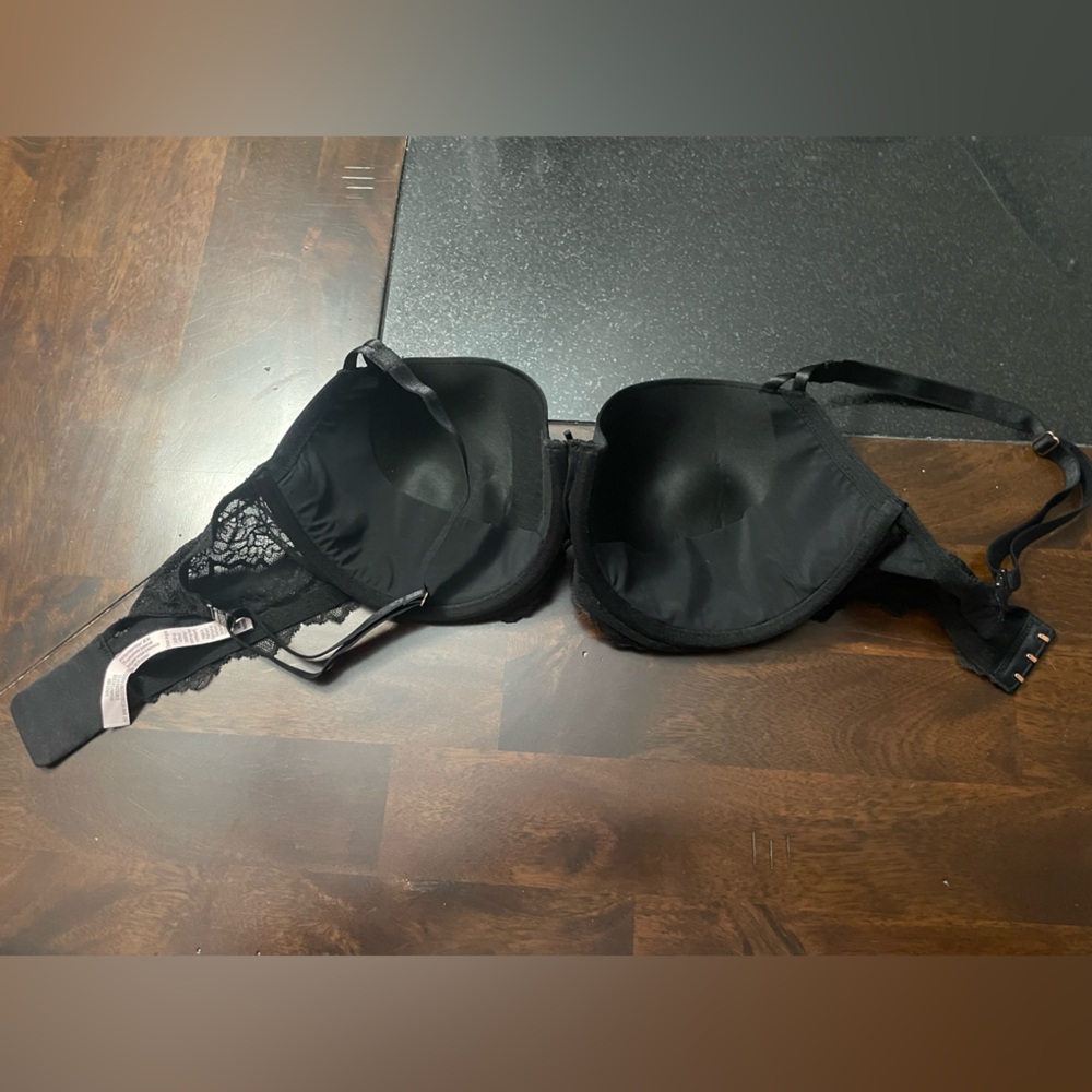 NWOT Victoria secret bra